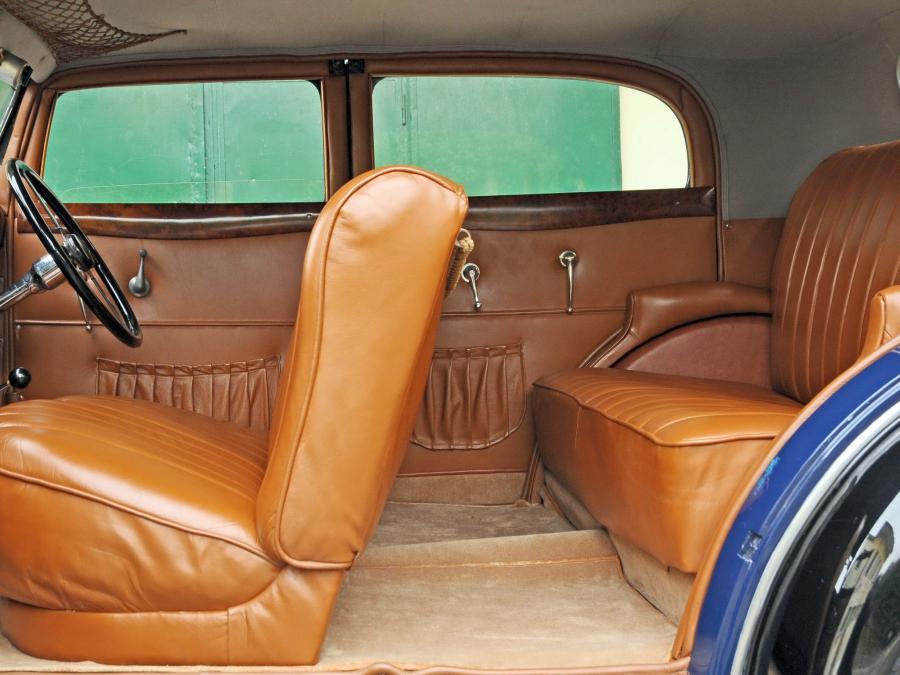Интерьер Delage D8-15 Pillarless Saloon 1934 года  (фото 6 из 6)